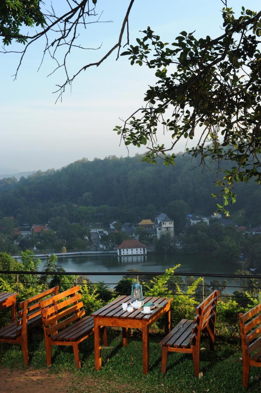 Hotel See Kandy Exteriör bild