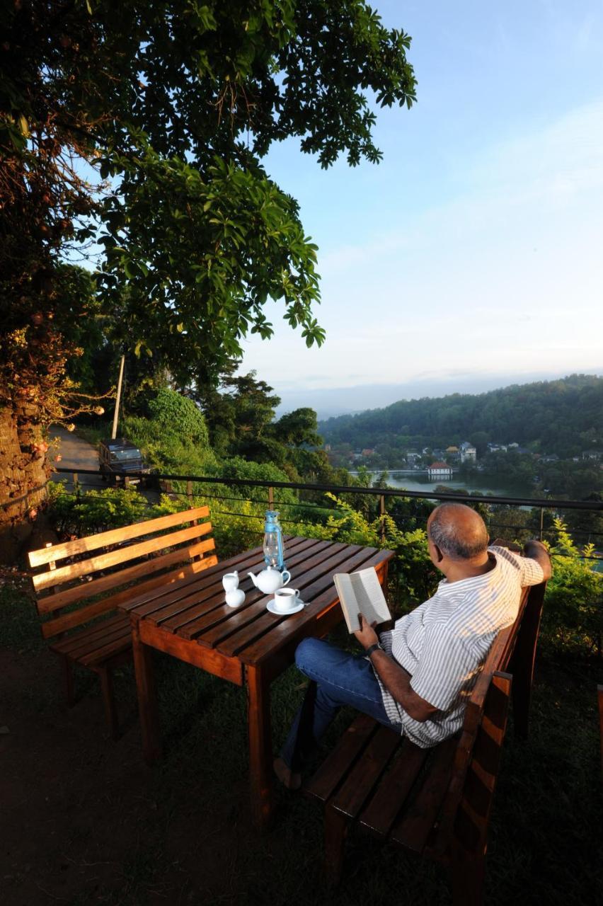 Hotel See Kandy Exteriör bild