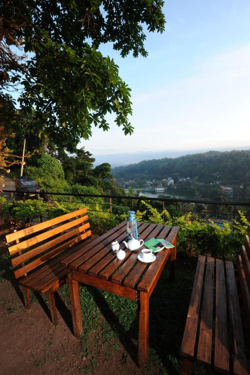 Hotel See Kandy Exteriör bild