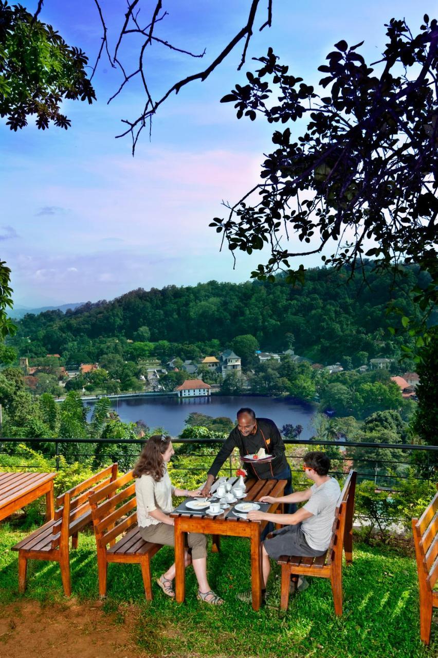 Hotel See Kandy Exteriör bild